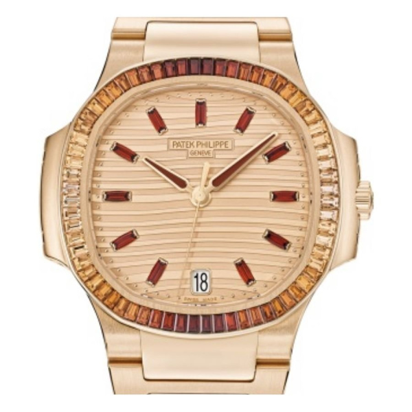 Patek Philippe Nautilus Ladies Rose Gold 35.2mm 7118/1300R-001