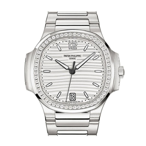 Patek Philippe Nautilus Ladies Steel 32mm 7118/1200A-010