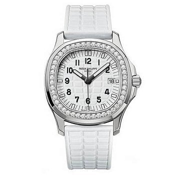 Patek Philippe Ladies Aquanaut 5067A-024