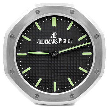 Настенные часы Audemars Piguet Royal Oak